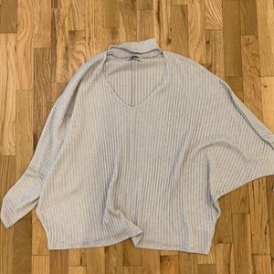 Urban outfitters sweater size small